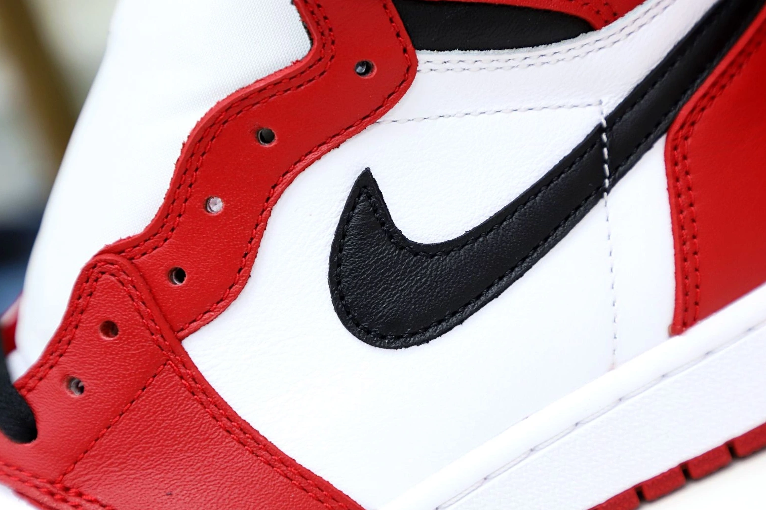 RETRO OG 1 JORDAN HIGH 2015 AIR 'CHICAGO' 1031